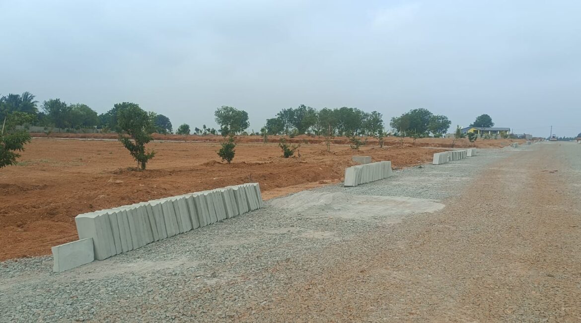 Gated 118 Acres Farm Land Plots for Sale at Shamirpet